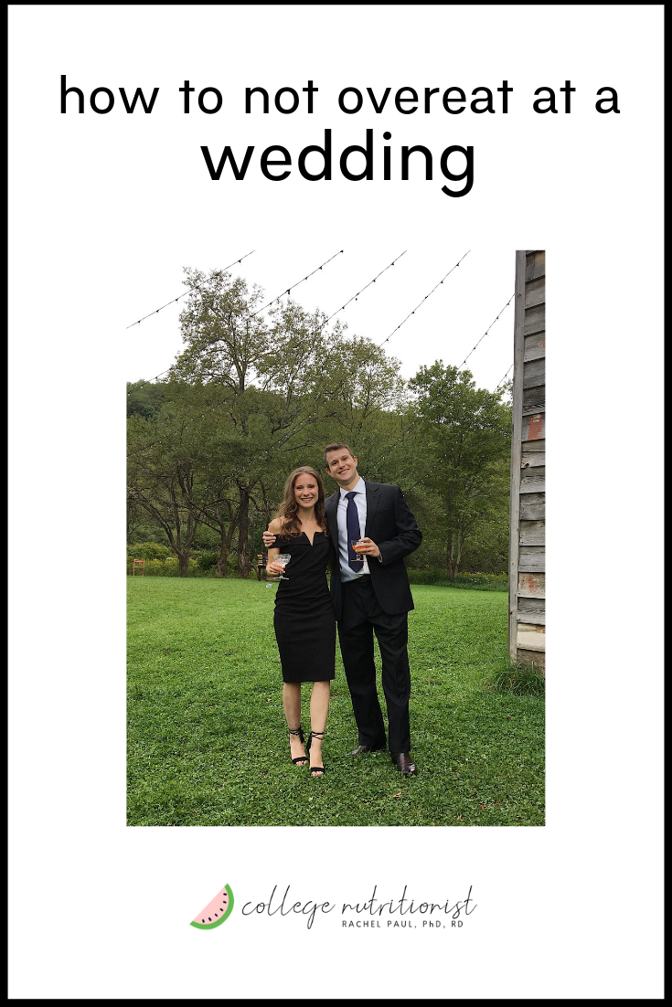 How to Eat Healthfully at a Wedding